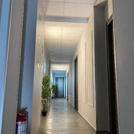 Em03- Apartament 2 Camere Luxury Târgu Jiu Exterior photo